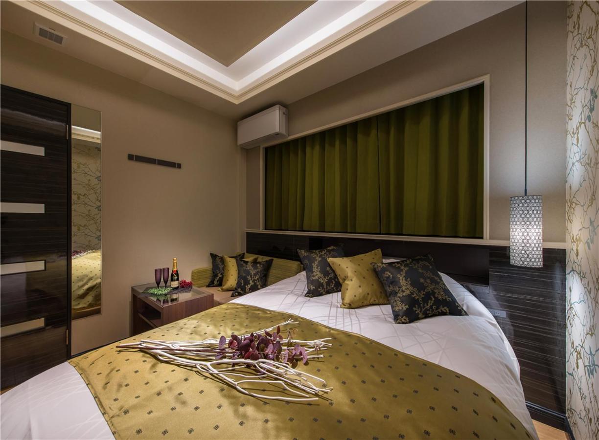 אוסקה Hotel Zen Sennichimae (Adults Only) מראה חיצוני תמונה