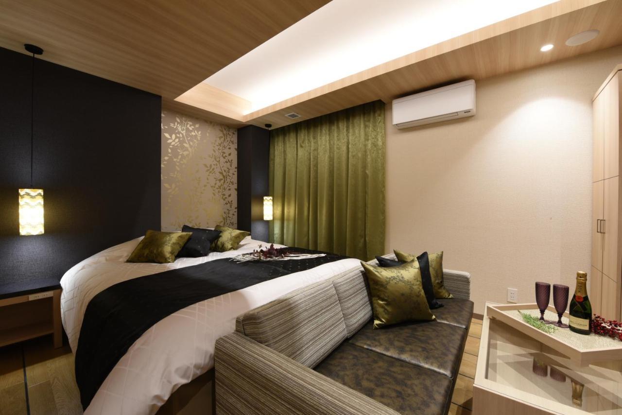 אוסקה Hotel Zen Sennichimae (Adults Only) מראה חיצוני תמונה